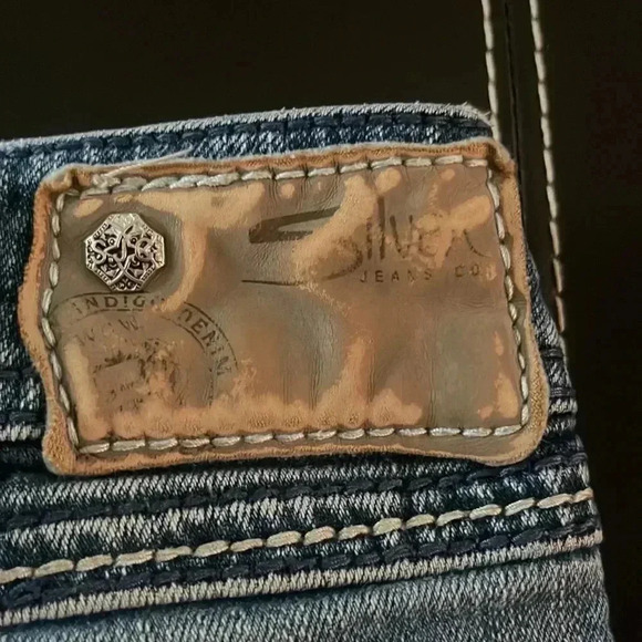 💜💜Silver tab jeans - Picture 6 of 10